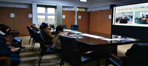 偷拍做爱
举行2019年省哲社项目结题及年度检查汇报评审会
