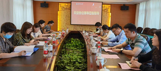 江苏省教育厅资助管理中心检查组莅临偷拍做爱
现场核查学生资助政策落实情况